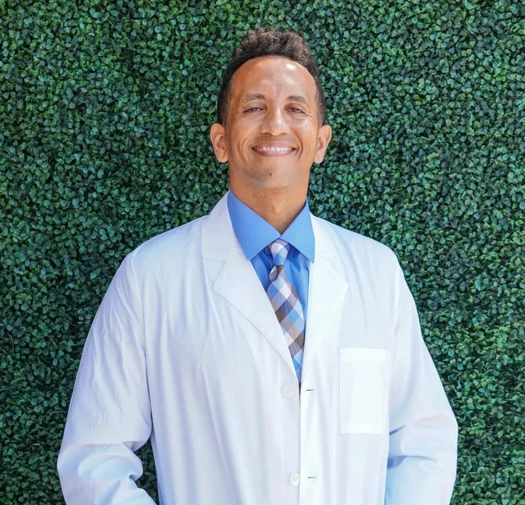 Christopher Snell, MD